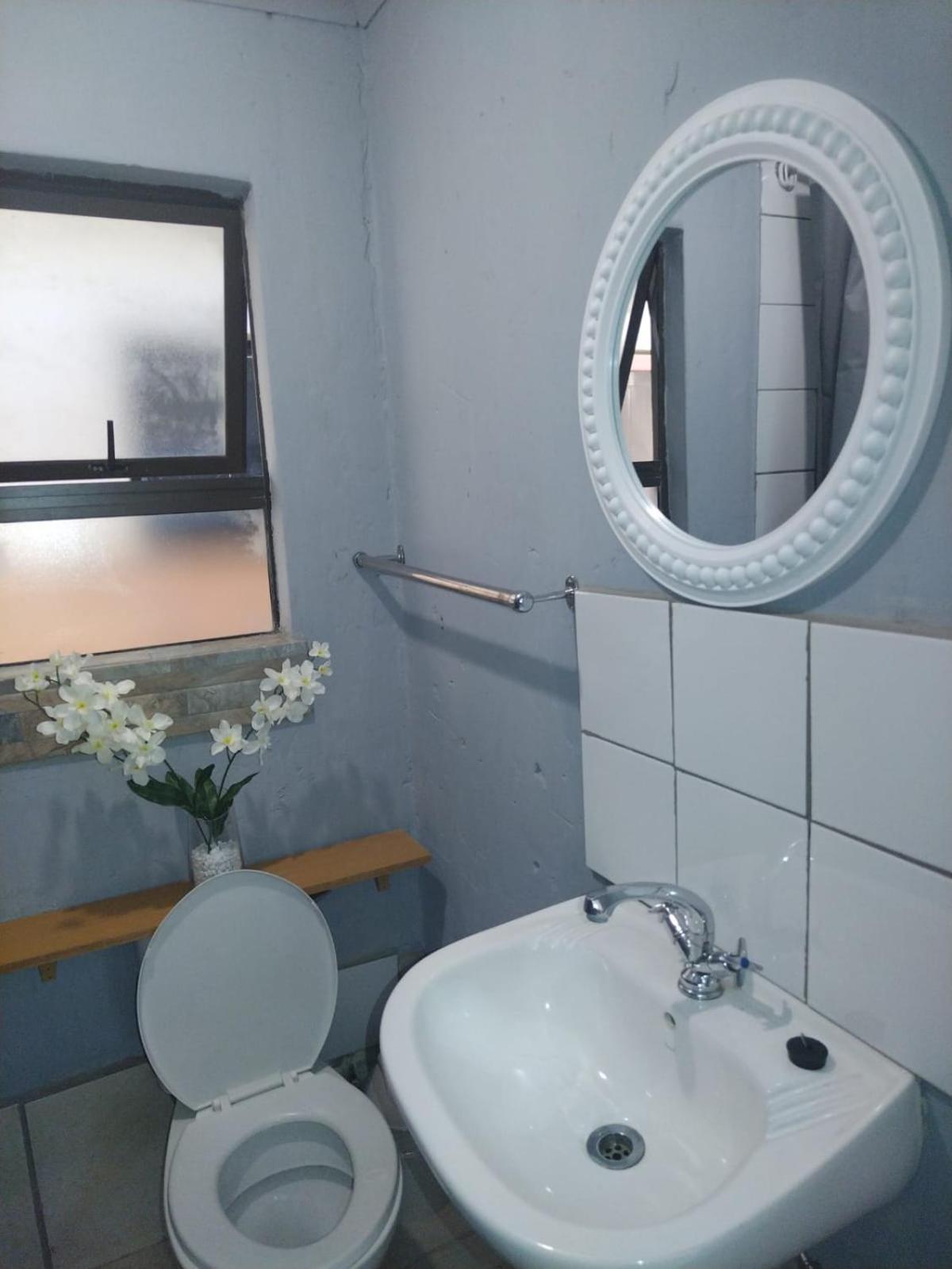 Hotel Genesis Guesthouze à Bela-Bela Extérieur photo
